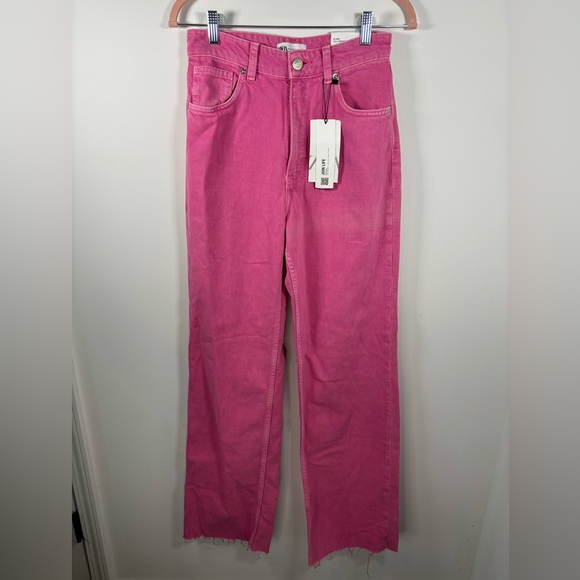 Zara Denim - Zara High Waisted Wide Leg Denim Jeans Frayed Hem Bright Pink NWT size 6